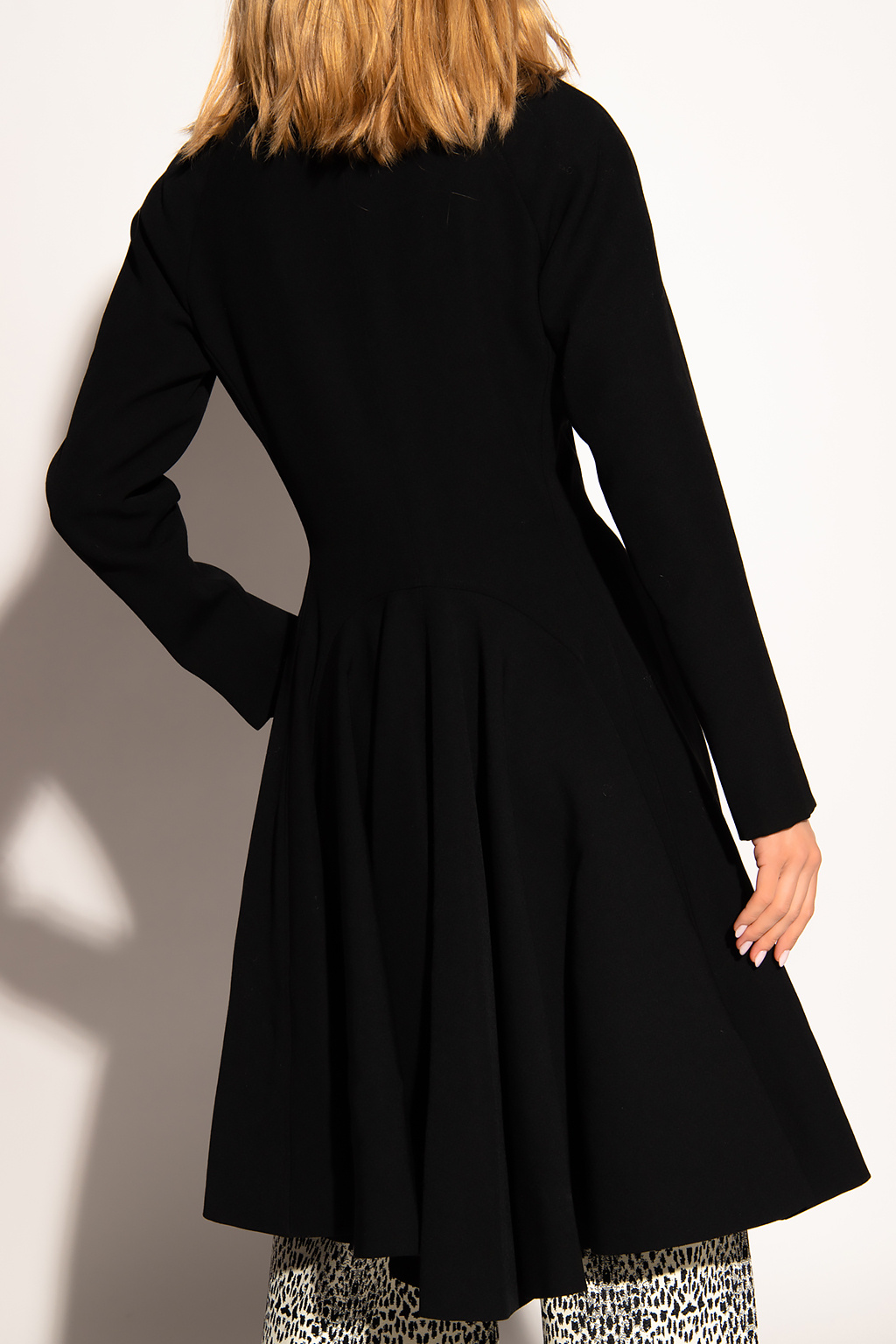 コート ALAIA FW25 Coats (AA9M1087W036B 542) ALAÏA ‎‎Women's Designer Coats & Jackets | ALAÏA US